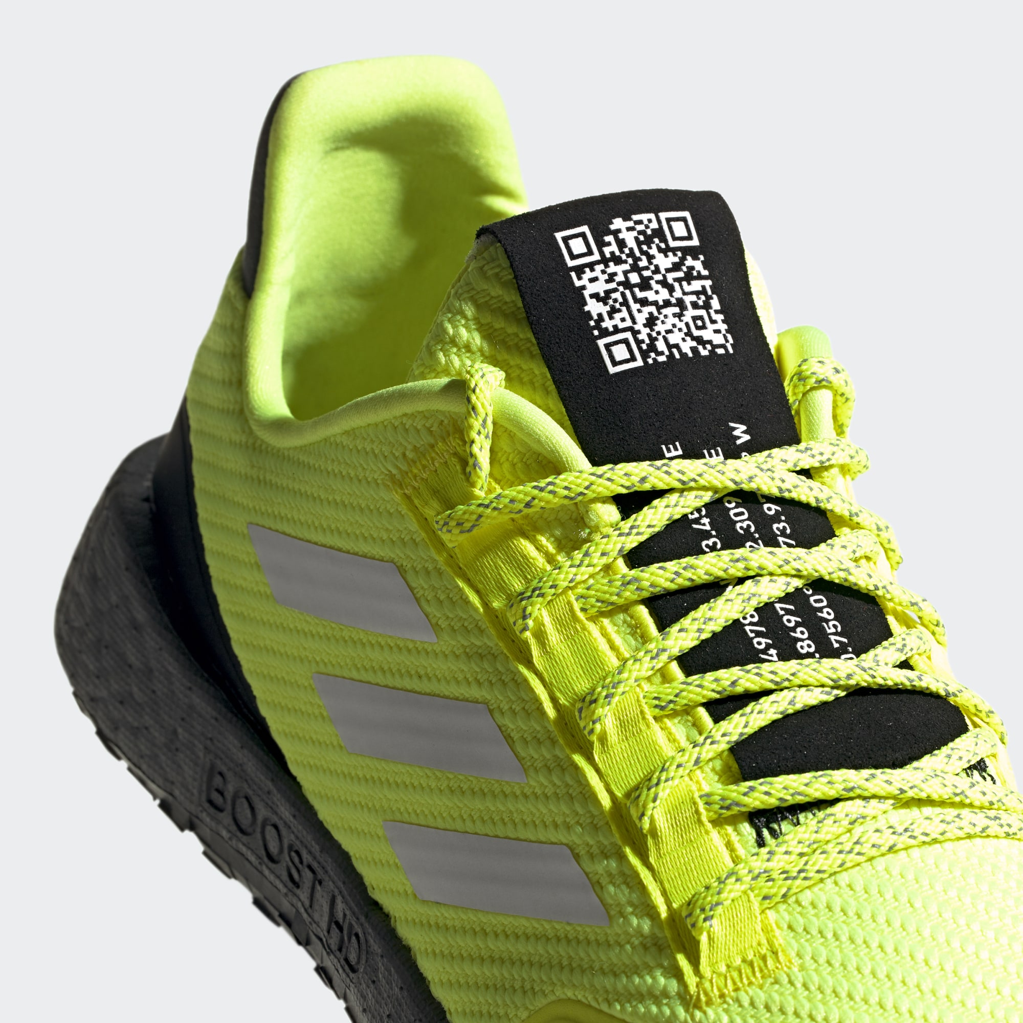 Кроссовки адидас running. Adidas pulseboost. Adidas Boost для бега.