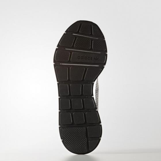 Мужские кроссовки adidas SWIFT RUN PRIMEKNIT