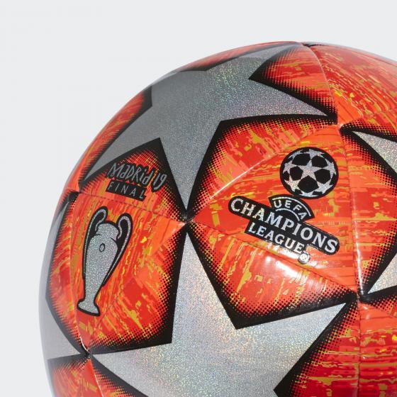 Футбольный мяч Лига чемпионов УЕФА Finale Madrid Top Capitano
