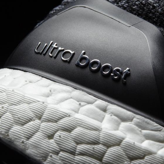 Кроссовки для бега Ultra Boost W S80682